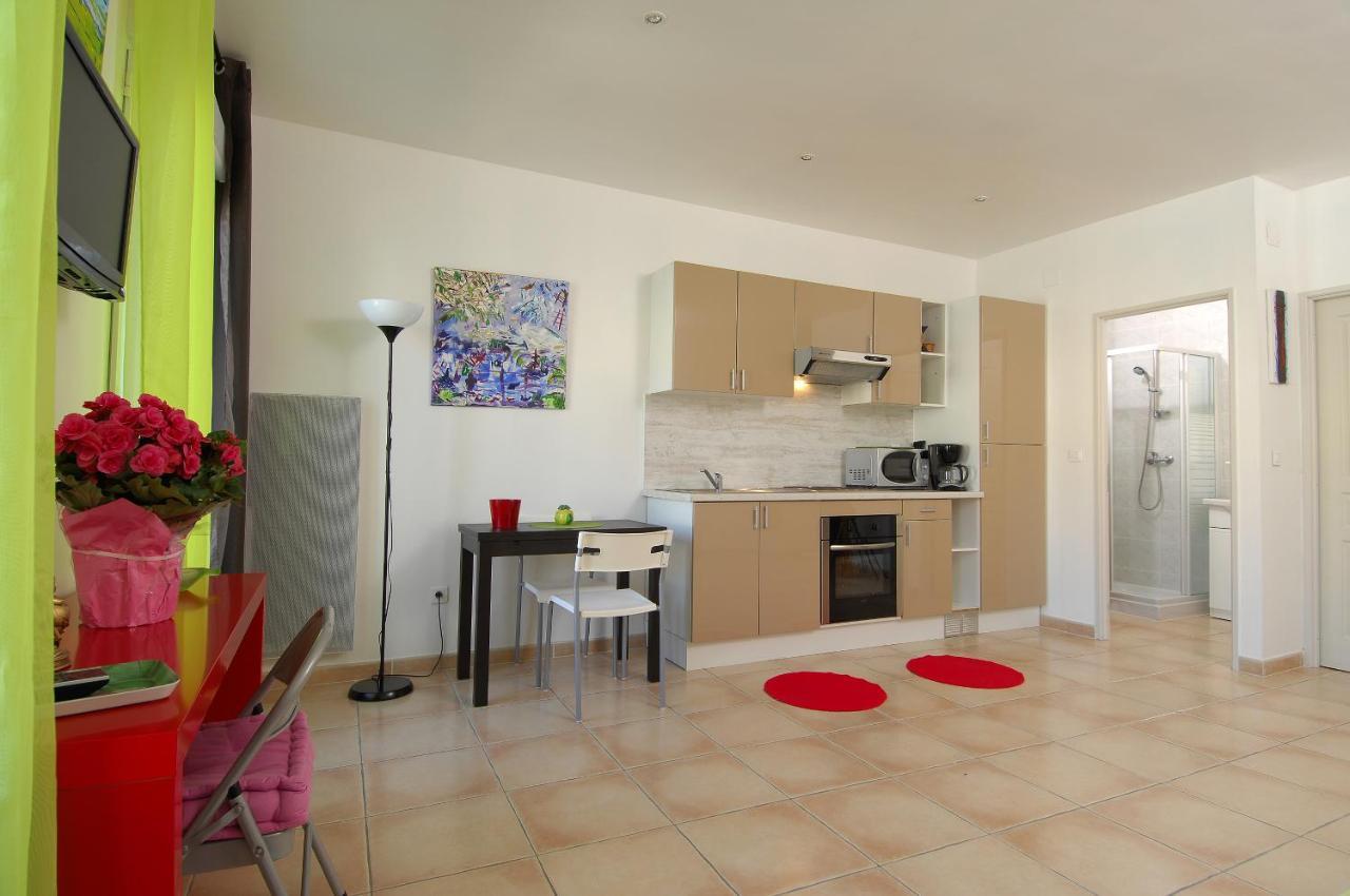 Studio 2Eme Etage Vue Sur Quai Et Mont Saint Clair Sete Bagian luar foto